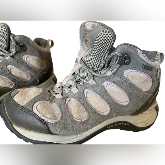 SOLD⭐️ 
Merrell Waterproof Castle Rock Hiking Boots size 9.5 Hyacinth outdoor - Picture 7 of 15